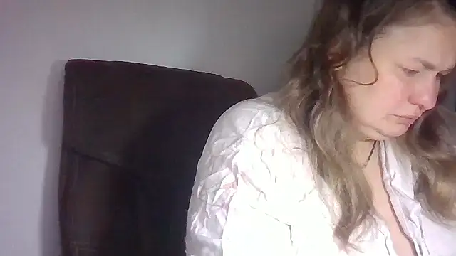 Snapshot of MartaXLove chatting on September 26, 2025, 5:50 pm MartaXLove online show from September 26, 2025, 5:50 pm