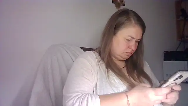 Snapshot of MartaXLove chatting on September 27, 2025, 2:55 pm MartaXLove online show from September 27, 2025, 2:55 pm