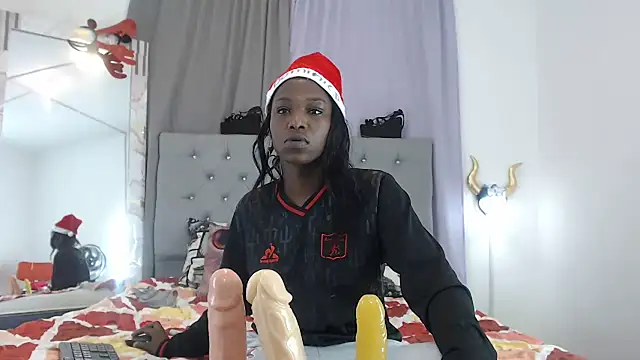 KarolLewys online show from November 30, 2025, 1:48 pm