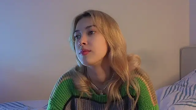 AngelicRice online show from November 22, 2025, 11:09 am