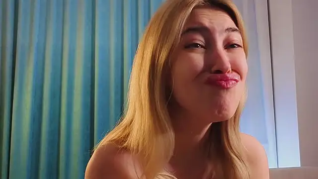 AngelicRice online show from November 30, 2025, 11:14 am