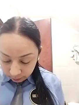 CRISTAL  11 online show from November 14, 2025, 1:10 pm