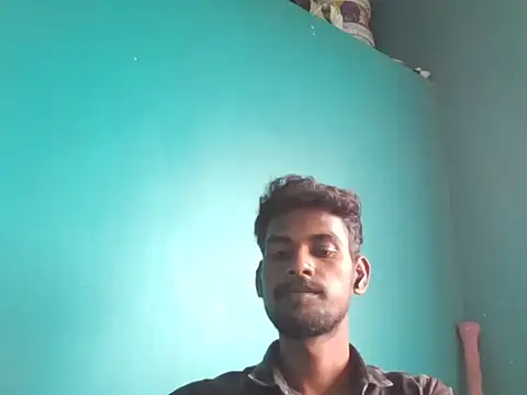 Snapshot of Tamilgud23 chatting on October 2, 2025, 9:05 am Tamilgud23 online show from October 2, 2025, 9:05 am