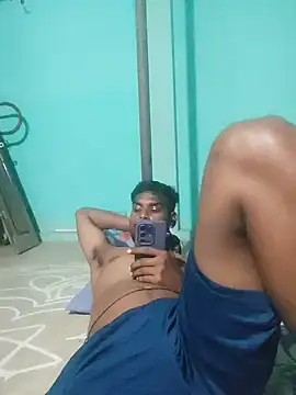 Snapshot of Tamilgud23 chatting on December 19, 2025, 5:31 pm Tamilgud23 online show from December 19, 2025, 5:31 pm