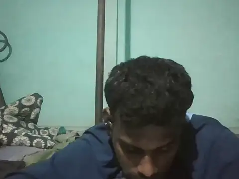 Snapshot of Tamilgud23 chatting on February 6, 2026, 4:43 pm Tamilgud23 online show from February 6, 2026, 4:43 pm