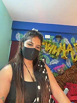 Snapshot of V-Hot-Sweti chatting on February 23, 2026, 4:59 pm V-Hot-Sweti online show from February 23, 2026, 4:59 pm