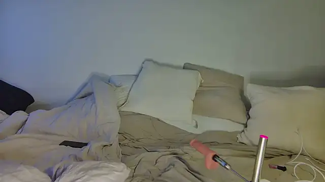 Snapshot of Horny_mom40 chatting on October 10, 2025, 8:41 pm Horny mom40 online show from October 10, 2025, 8:41 pm