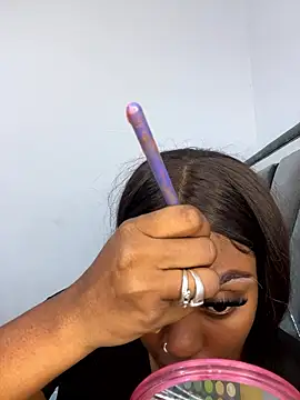 Snapshot of zaracollins01 chatting on January 14, 2026, 8:47 pm zaracollins01 online show from January 14, 2026, 8:47 pm