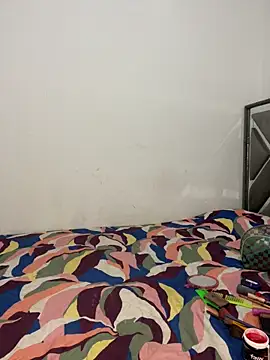 Snapshot of zaracollins01 chatting on February 8, 2026, 3:48 pm zaracollins01 online show from February 8, 2026, 3:48 pm