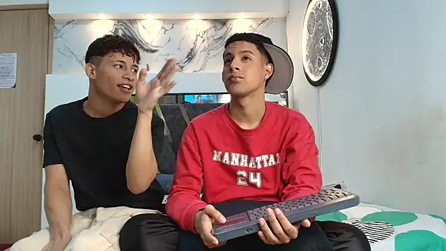 Snapshot of GRETTY_BOYS chatting on October 19, 2025, 7:20 am GRETTY BOYS online show from October 19, 2025, 7:20 am