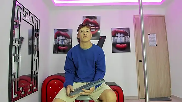 Snapshot of GRETTY_BOYS chatting on November 8, 2025, 7:08 am GRETTY BOYS online show from November 8, 2025, 7:08 am