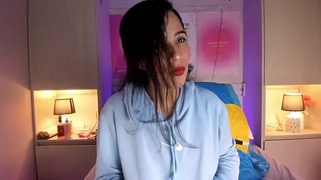 Snapshot of LexxaQueen chatting on November 15, 2025, 4:10 am LexxaQueen online show from November 15, 2025, 4:10 am