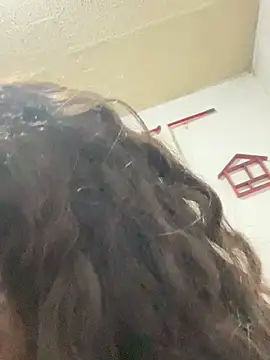 SereiaS online show from October 23, 2025, 5:40 am