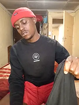 Snapshot of Hluga_25 chatting on November 15, 2025, 2:02 pm Hluga 25 online show from November 15, 2025, 2:02 pm