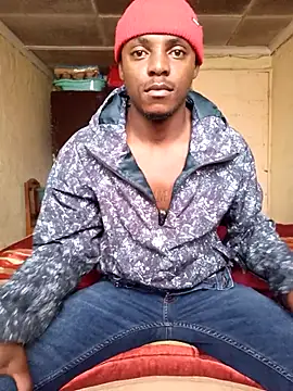 Snapshot of Hluga_25 chatting on December 2, 2025, 7:57 am Hluga 25 online show from December 2, 2025, 7:57 am