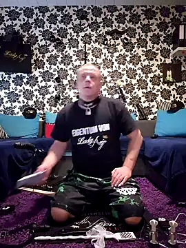 Snapshot of Sklave-Sille chatting on September 11, 2025, 9:20 am Sklave-Sille online show from September 11, 2025, 9:20 am