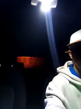 DebutingPathway online show from October 22, 2025, 9:53 am