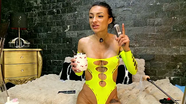 NoraAspen online show from February 20, 2026, 6:59 am