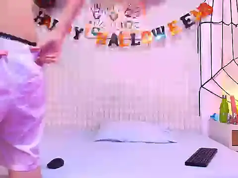 Snapshot of LuigiMarchetti chatting on October 27, 2025, 7:51 pm LuigiMarchetti online show from October 27, 2025, 7:51 pm