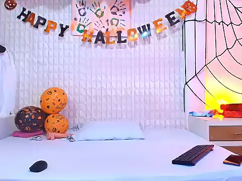 Snapshot of LuigiMarchetti chatting on October 28, 2025, 7:38 pm LuigiMarchetti online show from October 28, 2025, 7:38 pm