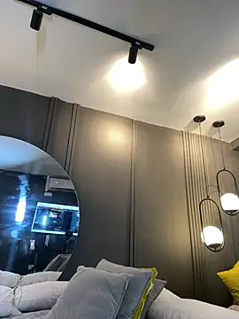 Snapshot of Tayler_Kim chatting on February 13, 2026, 6:37 pm Tayler Kim online show from February 13, 2026, 6:37 pm