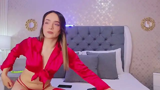 ZoeWilliis online show from May 13, 2026, 1:08 pm