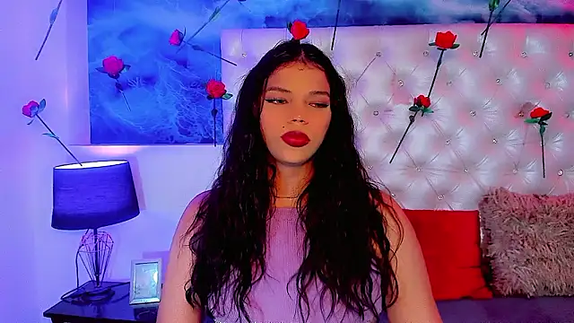 Valeria Swett  online show from February 20, 2026, 8:20 pm