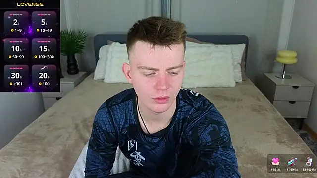 happy de1mos online show from October 14, 2025, 9:59 pm