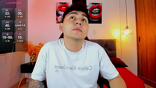 Snapshot of Nicolas_James_Sc chatting on January 16, 2026, 2:10 pm Nicolas James Sc online show from January 16, 2026, 2:10 pm