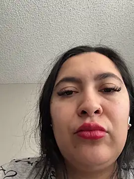 Snapshot of latina_curvy22 chatting on February 23, 2026, 8:17 pm latina curvy22 online show from February 23, 2026, 8:17 pm