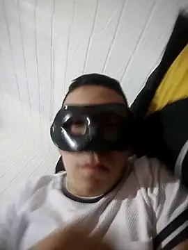 Snapshot of kirito84739 chatting on September 13, 2025, 6:57 am kirito84739 online show from September 13, 2025, 6:57 am