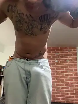 Snapshot of condenovin chatting on September 18, 2025, 4:20 pm condenovin online show from September 18, 2025, 4:20 pm