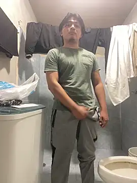 Snapshot of santyhotbi chatting on November 6, 2025, 6:31 pm santyhotbi online show from November 6, 2025, 6:31 pm