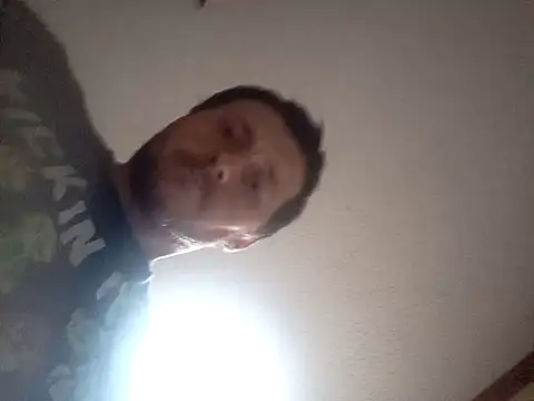 Snapshot of bigmemberDDD chatting on September 20, 2025, 7:48 pm bigmemberDDD online show from September 20, 2025, 7:48 pm