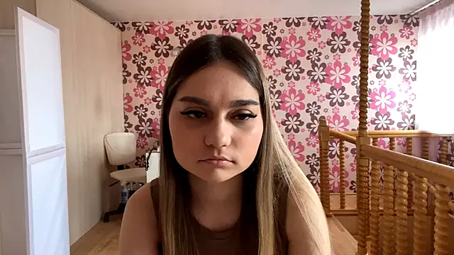 Snapshot of ellieluvureyes chatting on October 9, 2025, 7:17 am ellieluvureyes online show from October 9, 2025, 7:17 am