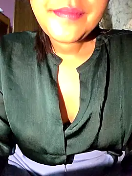 Snapshot of Tasty_Crush chatting on October 15, 2025, 7:36 pm Tasty Crush online show from October 15, 2025, 7:36 pm