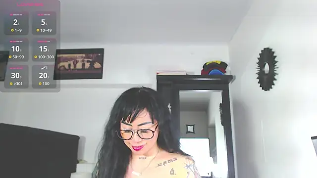 Snapshot of Vicky_hotmilf chatting on October 8, 2025, 2:36 pm Vicky hotmilf online show from October 8, 2025, 2:36 pm