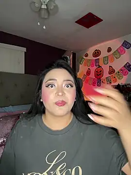 MyHoneyFrida online show from October 8, 2025, 2:53 am