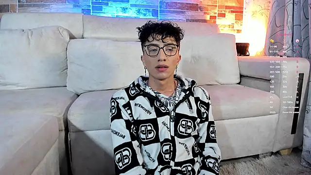 Snapshot of mhatias_ chatting on February 6, 2026, 4:39 am mhatias online show from February 6, 2026, 4:39 am