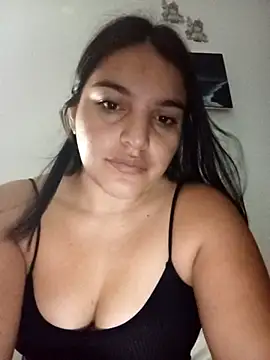 chloe 90 online show from October 23, 2025, 12:21 am