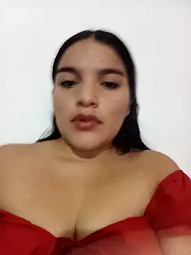 chloe 90 online show from November 12, 2025, 11:36 pm