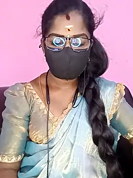 Snapshot of tamilammukuttyy chatting on September 9, 2025, 5:07 am tamilammukuttyy online show from September 9, 2025, 5:07 am