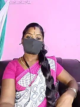 Snapshot of tamilammukuttyy chatting on September 11, 2025, 4:29 pm tamilammukuttyy online show from September 11, 2025, 4:29 pm