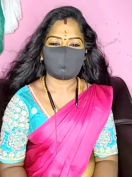 Snapshot of tamilammukuttyy chatting on September 13, 2025, 3:28 am tamilammukuttyy online show from September 13, 2025, 3:28 am