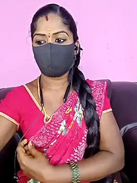 Snapshot of tamilammukuttyy chatting on October 15, 2025, 3:17 am tamilammukuttyy online show from October 15, 2025, 3:17 am