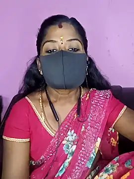 Snapshot of tamilammukuttyy chatting on October 22, 2025, 2:12 am tamilammukuttyy online show from October 22, 2025, 2:12 am