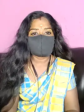 Snapshot of tamilammukuttyy chatting on November 10, 2025, 12:04 pm tamilammukuttyy online show from November 10, 2025, 12:04 pm