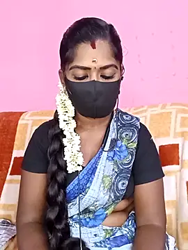 Snapshot of tamilammukuttyy chatting on November 18, 2025, 5:01 am tamilammukuttyy online show from November 18, 2025, 5:01 am