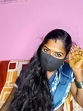 Snapshot of tamilammukuttyy chatting on December 3, 2025, 2:48 pm tamilammukuttyy online show from December 3, 2025, 2:48 pm