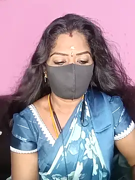 Snapshot of tamilammukuttyy chatting on December 5, 2025, 3:26 am tamilammukuttyy online show from December 5, 2025, 3:26 am